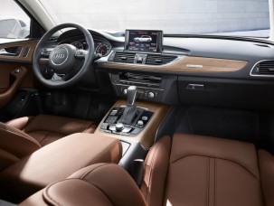 antropoti-limousine-rent-a-car-audiA6-interior3